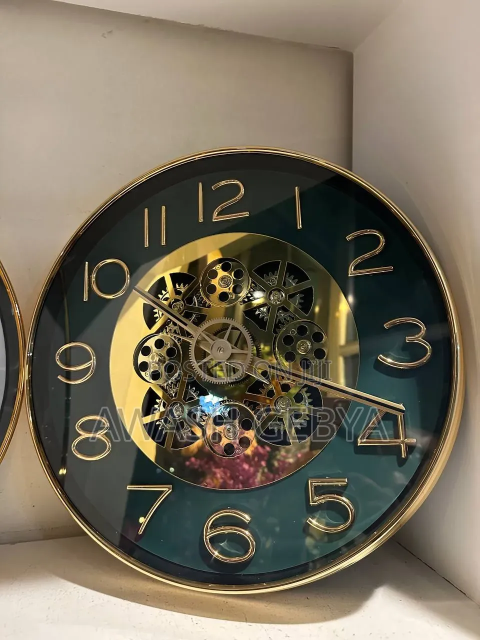 Gear Rotating Large Silent Mechanical High-End Wall Hanging Clock