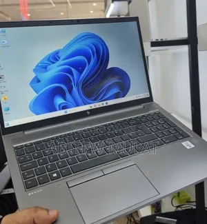 New Laptop HP ZBook 15 16GB Intel Core i7 SSD 512GB
