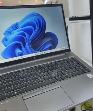 New Laptop HP ZBook 15 16GB Intel Core i7 SSD 512GB
