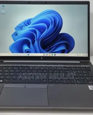 New Laptop HP ZBook 15 16GB Intel Core i7 SSD 512GB