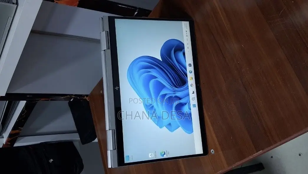 New Laptop HP Envy 14 8GB Intel Core i5 SSD 512GB
