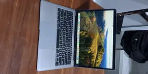 New Laptop Apple MacBook Air 2009 8GB Intel Core i5 SSD 128GB