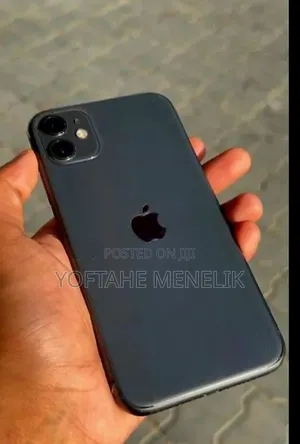 Apple iPhone 11 64 GB Black