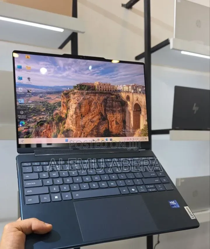 New Laptop Lenovo Yoga 9 16GB Intel Core Ultra 7 SSD 1T