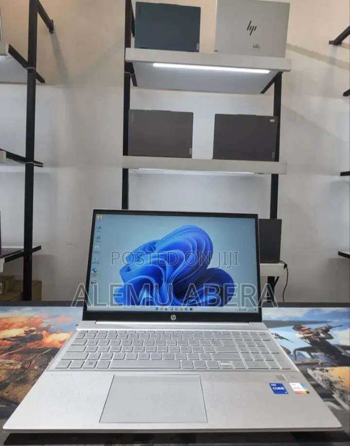 New Laptop HP Pavilion 15 16GB Intel Core i7 SSD 512GB