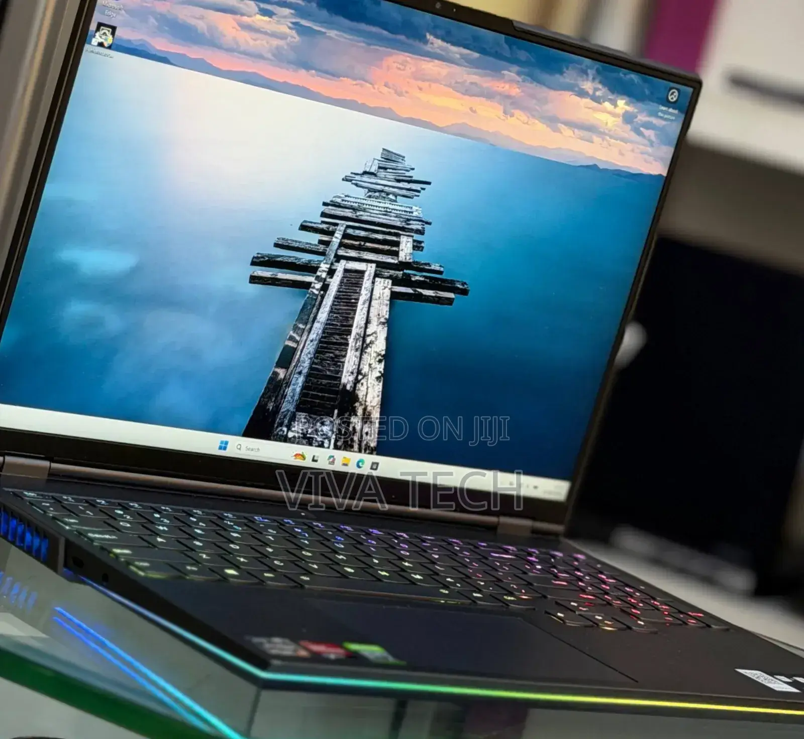 New Laptop Lenovo Legion 5 16GB AMD Ryzen 7 SSD 512GB