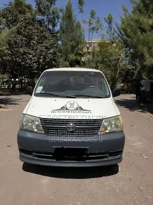 Toyota HiAce 2008 White