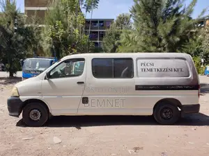Toyota HiAce 2008 White