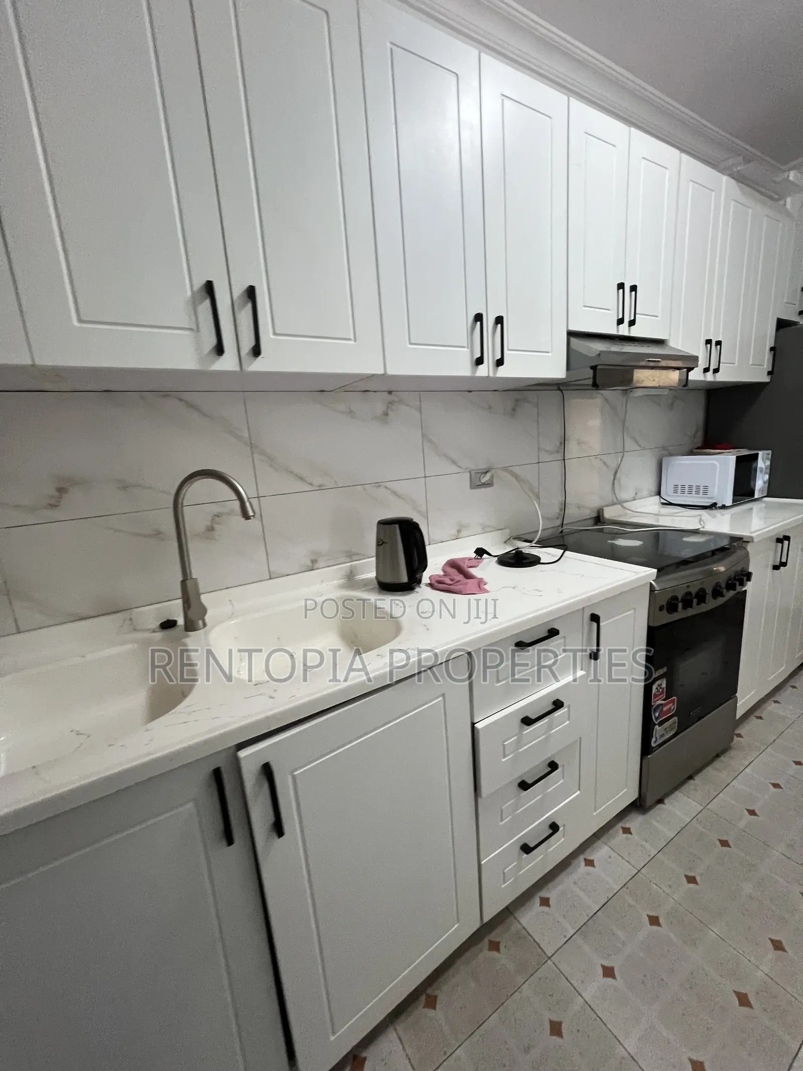 Furnished 3bdrm House in Bole for rent