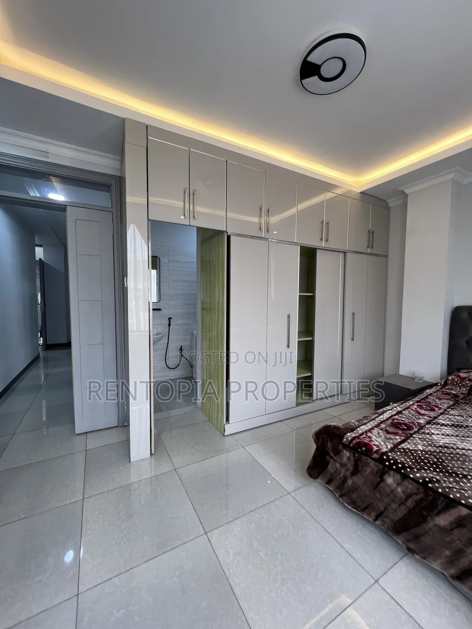 Furnished 2bdrm House in Bole for rent