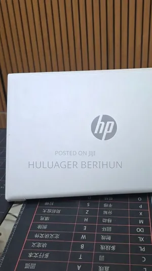 New Laptop HP Pavilion 13 8GB Intel Core i5 SSD 512GB