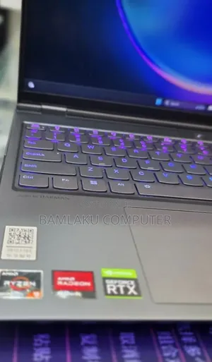 New Laptop Lenovo Legion 9 32GB AMD Ryzen 9 SSD 1T