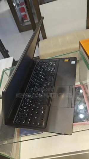 New Laptop Dell Latitude 5580 8GB Intel Core i5 SSD 256GB