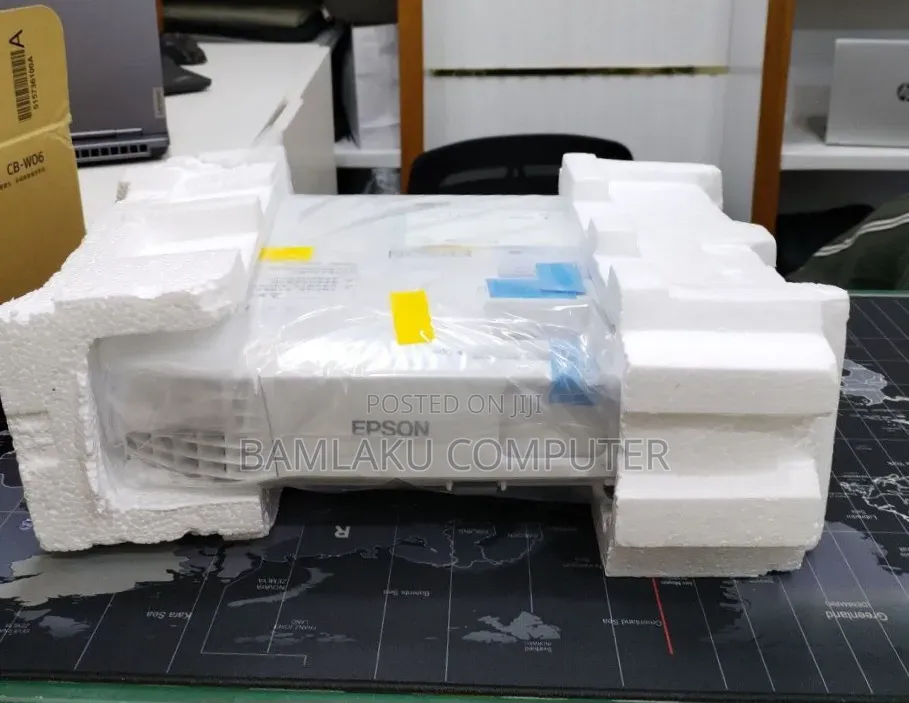 Brand New  EPSON Projector
Quantity 2PC 
Model Name:  CB -W06