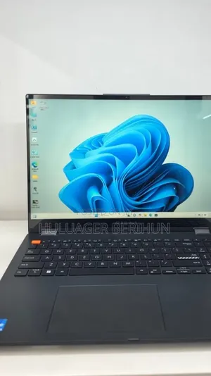 New Laptop Asus Vivobook 15 16GB Intel Core i5 SSD 512GB