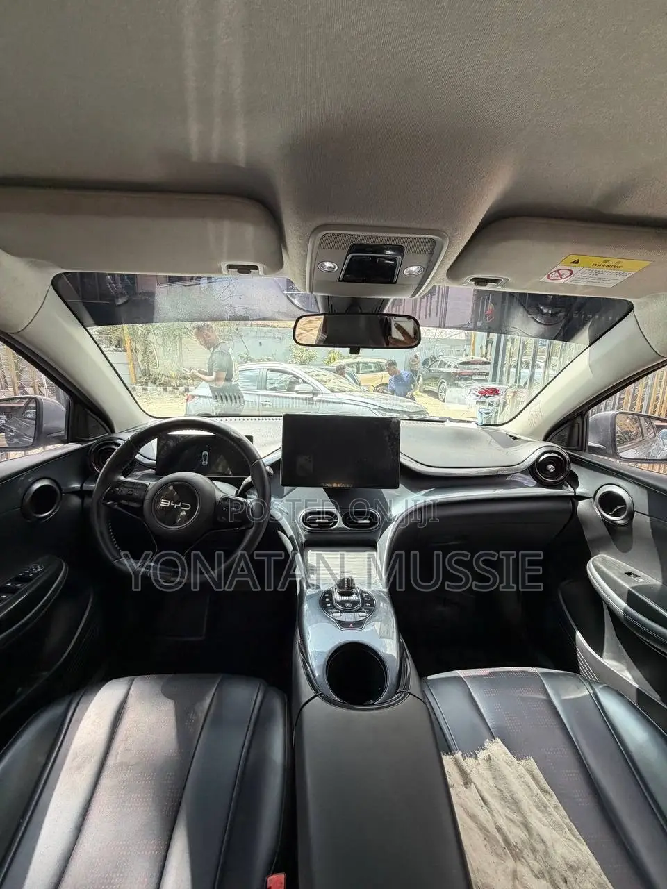 BYD E2 43 kWh 94 hp FWD 2024 Silver