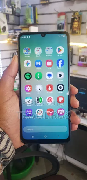 Samsung Galaxy A06 128 GB Black