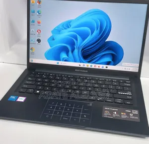 New Laptop Asus Vivobook 14 16GB Intel Core 7 SSD 512GB