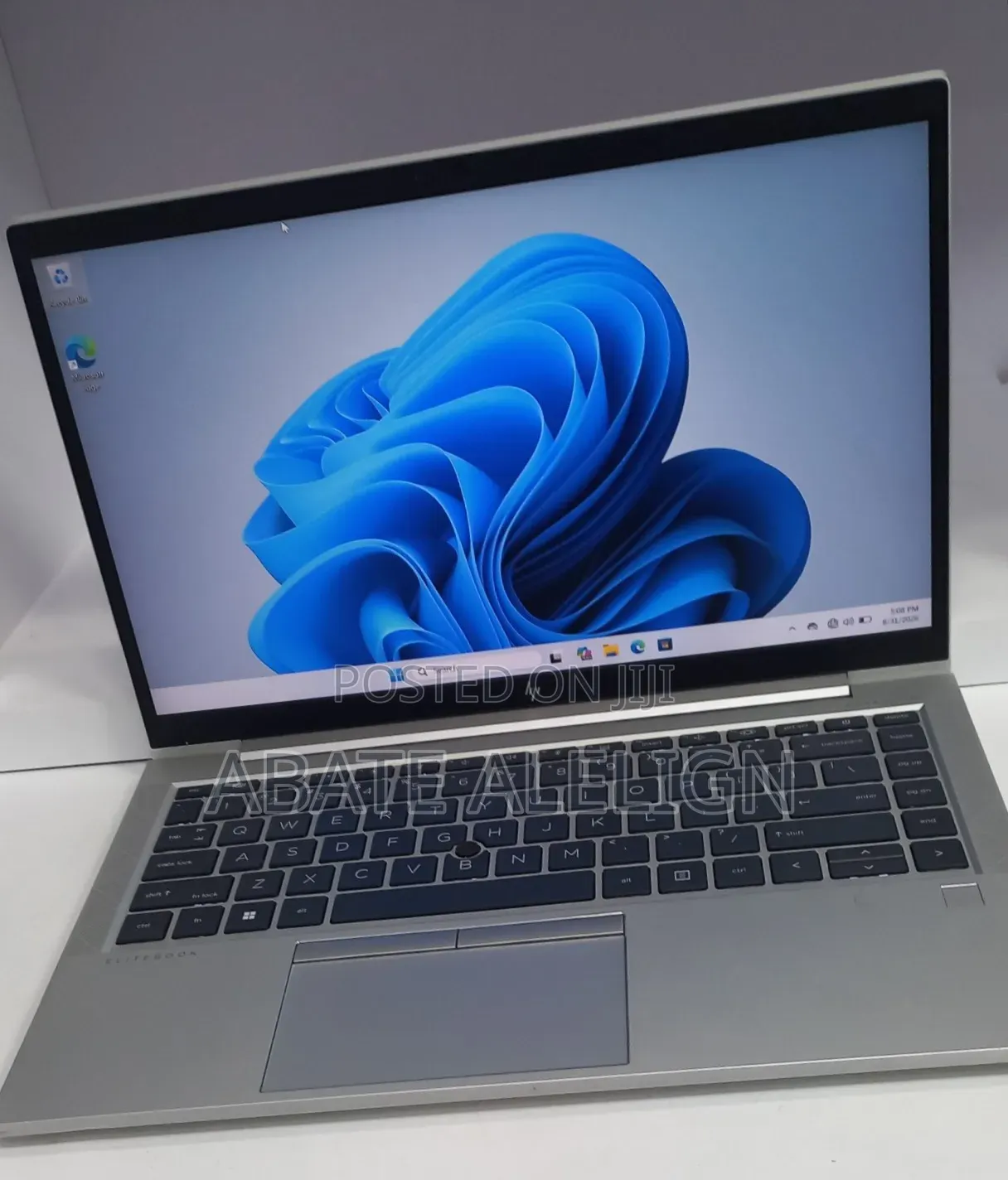 New Laptop HP EliteBook 845 G8 16GB AMD Ryzen 5 SSD 512GB