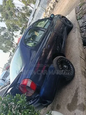 Toyota Platz 2001