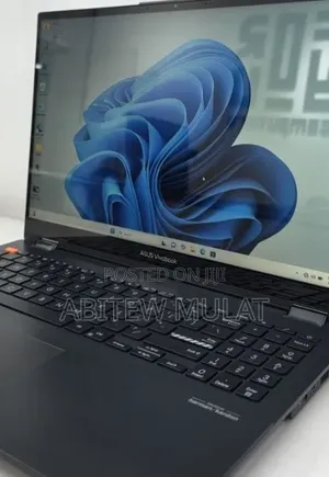 New Laptop Asus Vivobook 15 16GB Intel Core i5 SSD 512GB