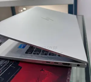 New Laptop HP 16GB Intel Core i5 SSD 512GB