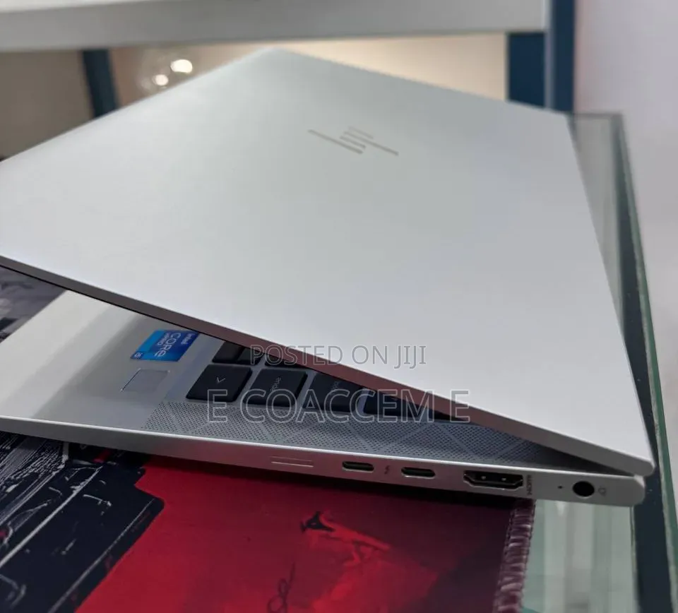 New Laptop HP 16GB Intel Core i5 SSD 512GB