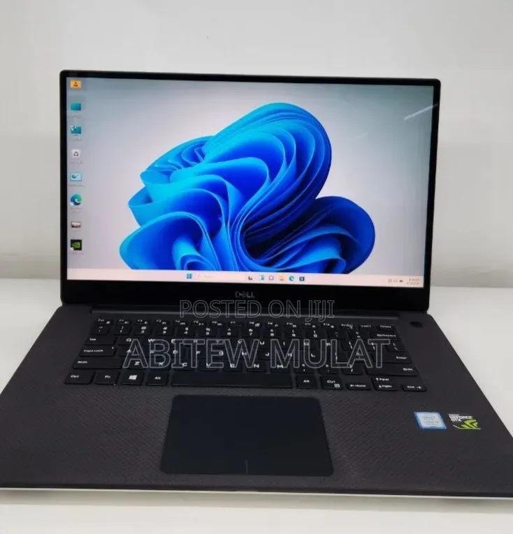 New Laptop Dell XPS 15 16GB Intel Core i7 SSD 512GB