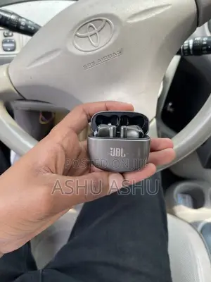 JBL Ear Pod