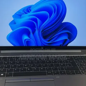 New Laptop HP ZBook 14 16GB Intel Core i7 SSD 512GB