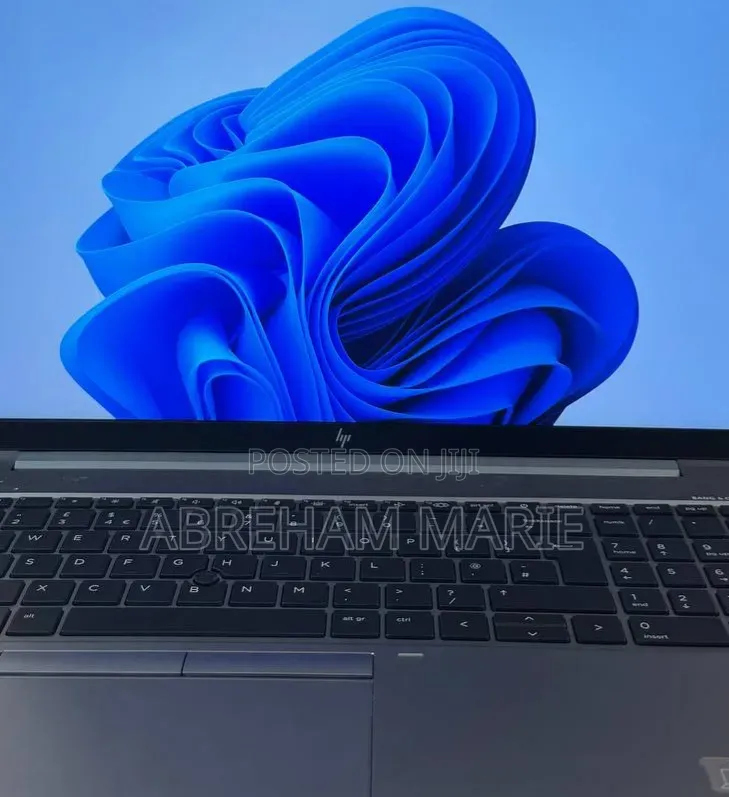 New Laptop HP ZBook 14 16GB Intel Core i7 SSD 512GB