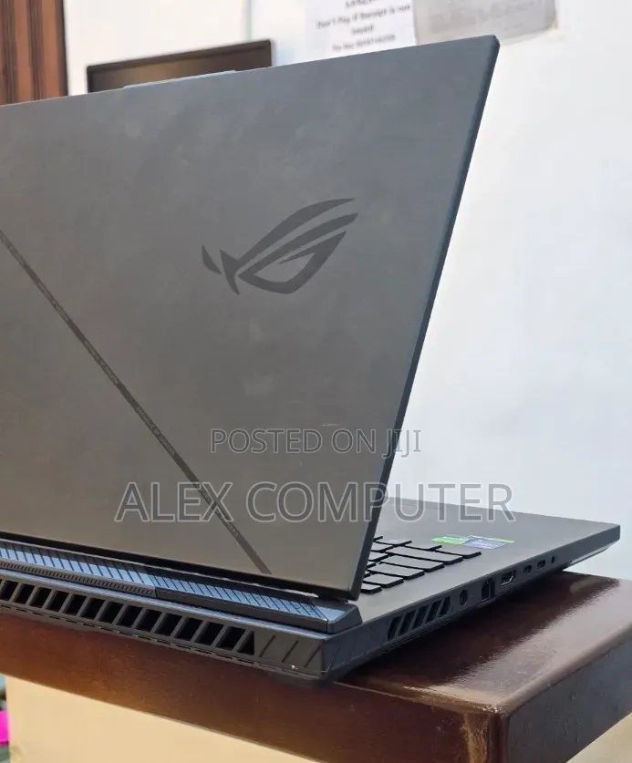New Laptop Asus ROG Strix G16 G614 16GB Intel Core i9 SSD 1T