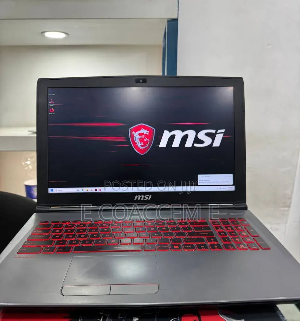 New Laptop MSI 16GB Intel Core i5 SSD 256GB