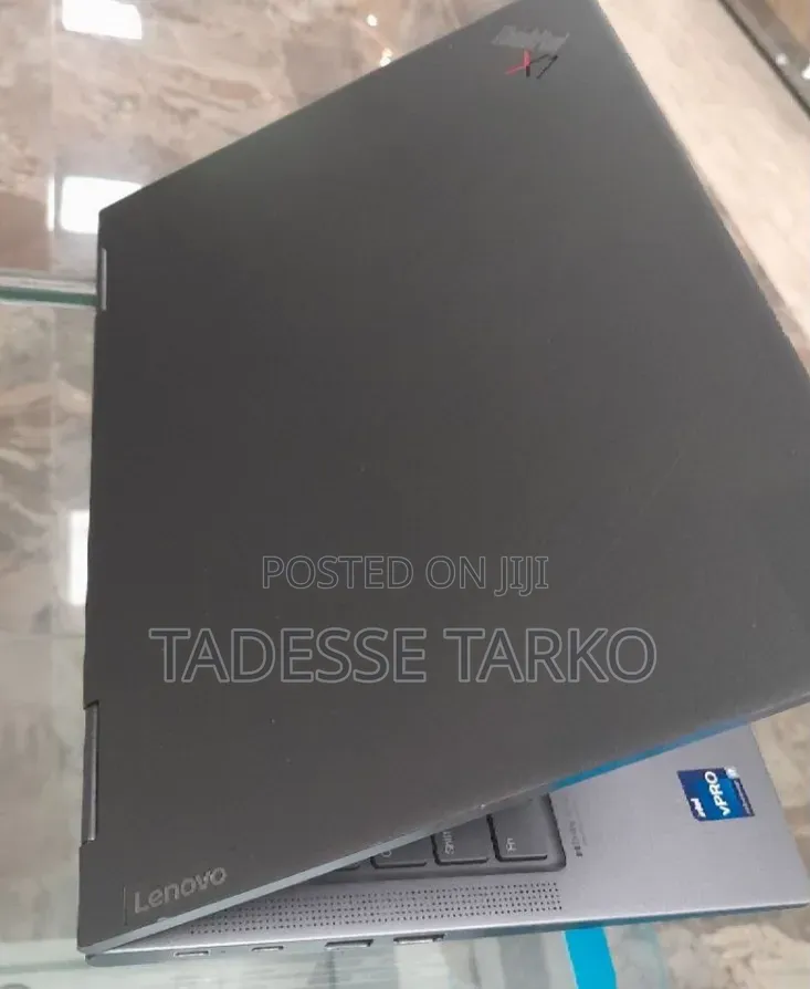 New Laptop Lenovo ThinkPad X1 Yoga 16GB Intel Core i7 SSD 512GB