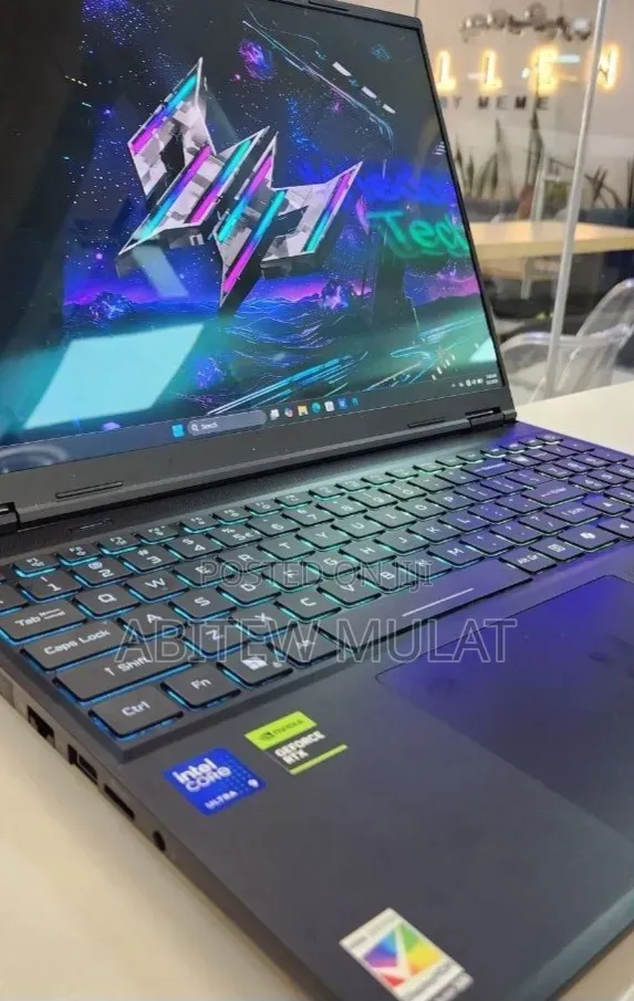 New Laptop Acer Predator Helios Neo 16 32GB Intel Core Ultra 9 SSD 1T