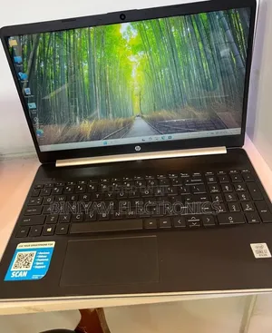 New Laptop HP Stream Notebook 8GB Intel Core i7 SSD 256GB