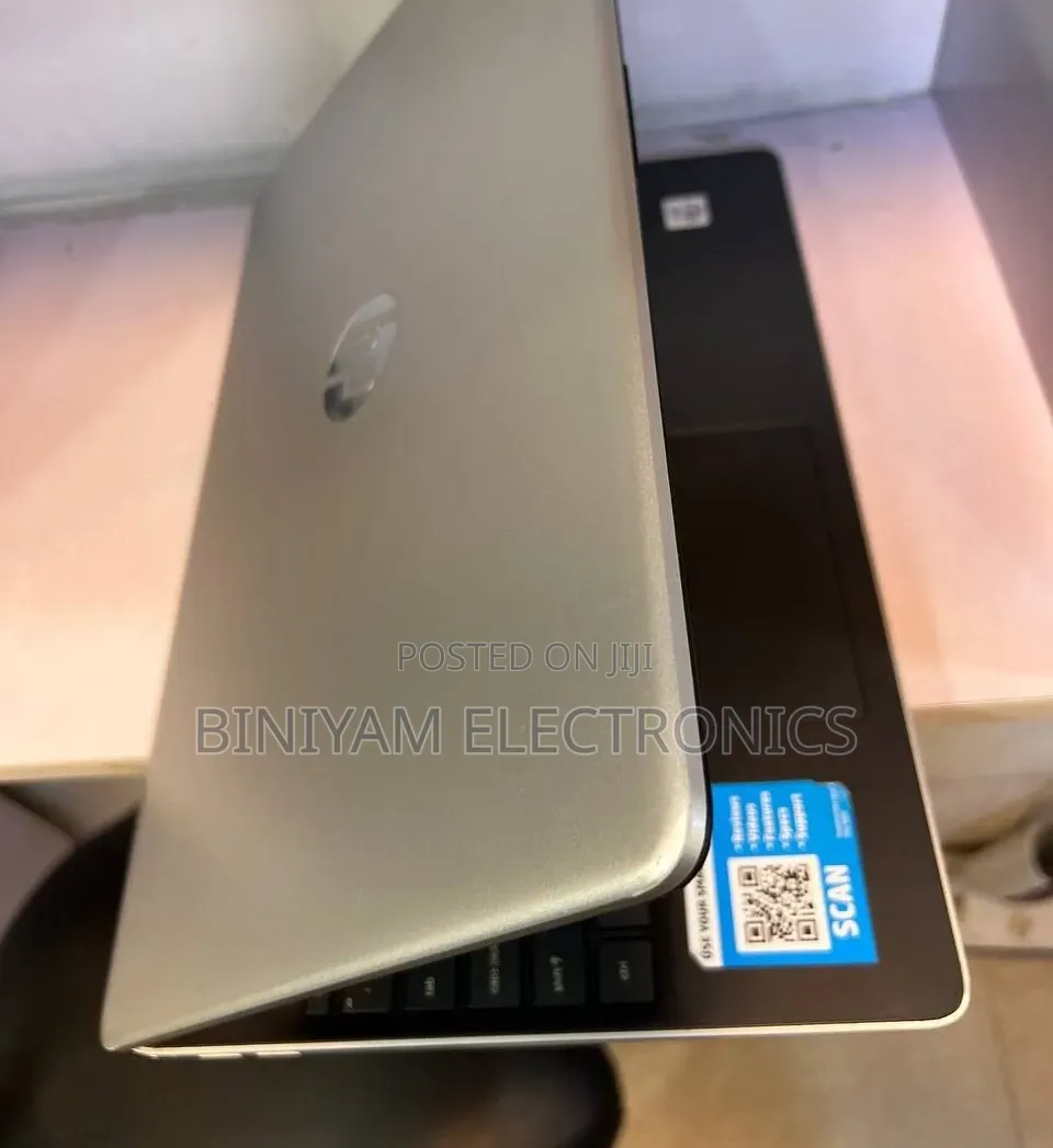 New Laptop HP Stream Notebook 8GB Intel Core i7 SSD 256GB