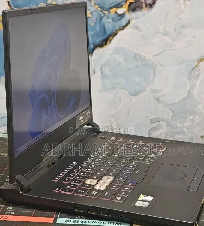 New Laptop Asus 16GB Intel Core i7 SSD 512GB