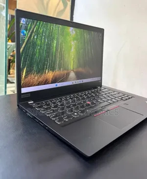 New Laptop Lenovo ThinkPad t495s 16GB AMD Ryzen 7 SSD 512GB