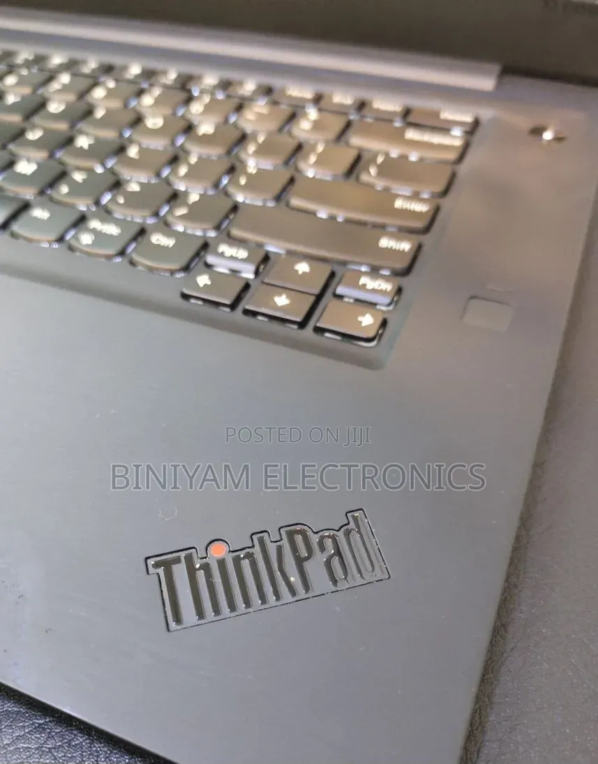 New Laptop Lenovo ThinkPad t495s 16GB AMD Ryzen 7 SSD 512GB
