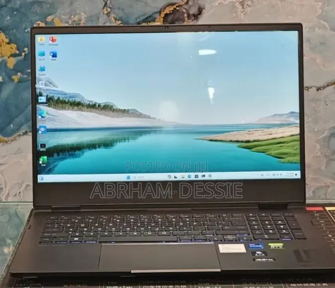 New Laptop HP 16GB Intel Core i7 SSD 512GB