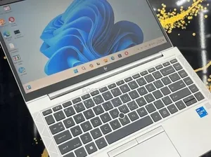 New Laptop HP EliteBook 840 G8 16GB Intel Core i5 SSD 512GB