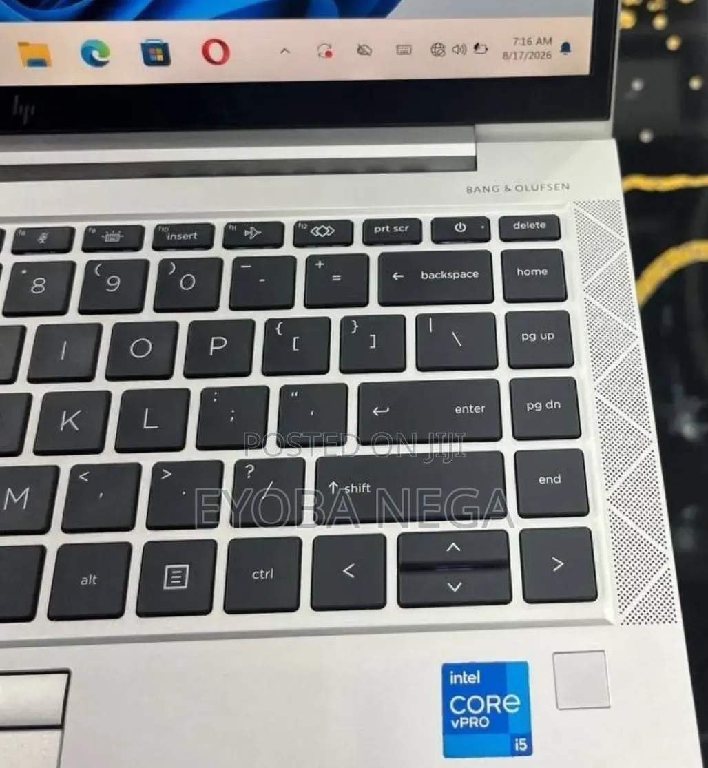 New Laptop HP EliteBook 840 G8 16GB Intel Core i5 SSD 512GB