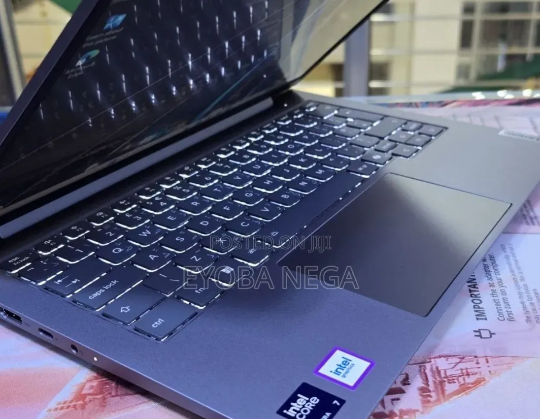 New Laptop Lenovo Thinkbook 14 16GB Intel Core Ultra 7 SSD 512GB