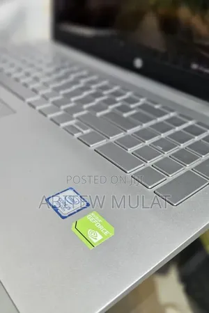 New Laptop HP Pavilion 15 8GB Intel Core i5 HDD 1T