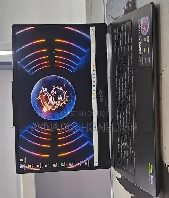 New Laptop MSI Cyborg 15 16GB Intel Core i7 SSD 1T