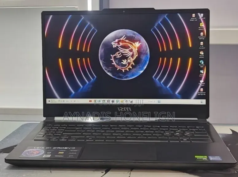 New Laptop MSI Cyborg 15 16GB Intel Core i7 SSD 1T