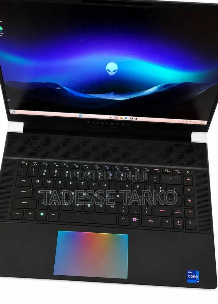 New Laptop Alienware 16x Aurora 32GB Intel Core i9 SSD 1T