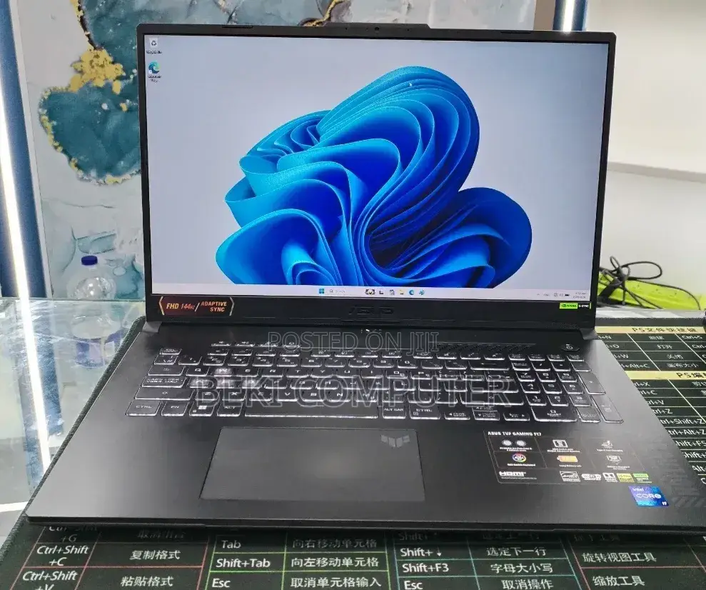 New Laptop Asus TUF Gaming F17 16GB Intel Core i7 SSD 1T