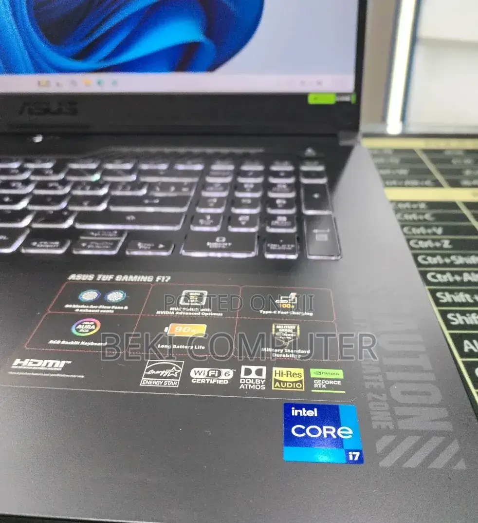 New Laptop Asus TUF Gaming F17 16GB Intel Core i7 SSD 1T